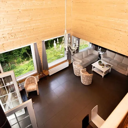 木屋 Spacious Family In Soy, Cleaning Included *