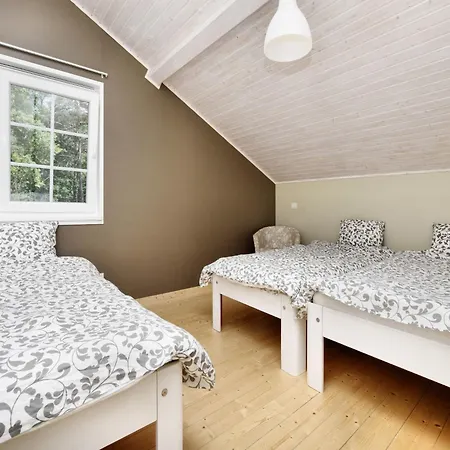 Cozy Chalet In Soy With Sauna, Cleaning Included Chalet